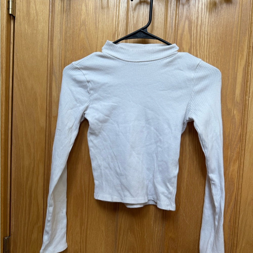Hollister White Long Sleeve Turtleneck